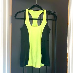 Lululemon lime green & black tank - size 4.